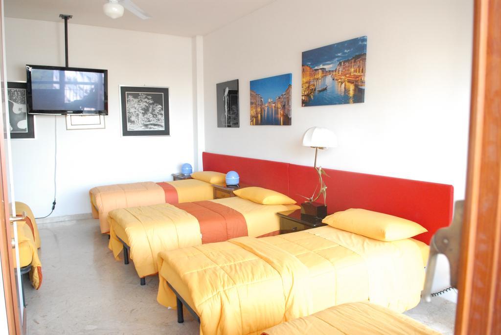 Bed & Breakfast Maricentro Таранто Екстериор снимка